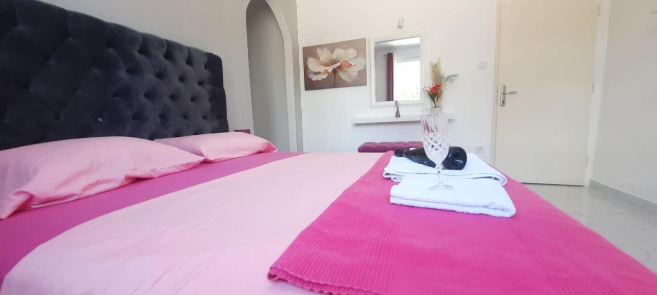 Studio Apartments Jupo Улцин Екстериор снимка